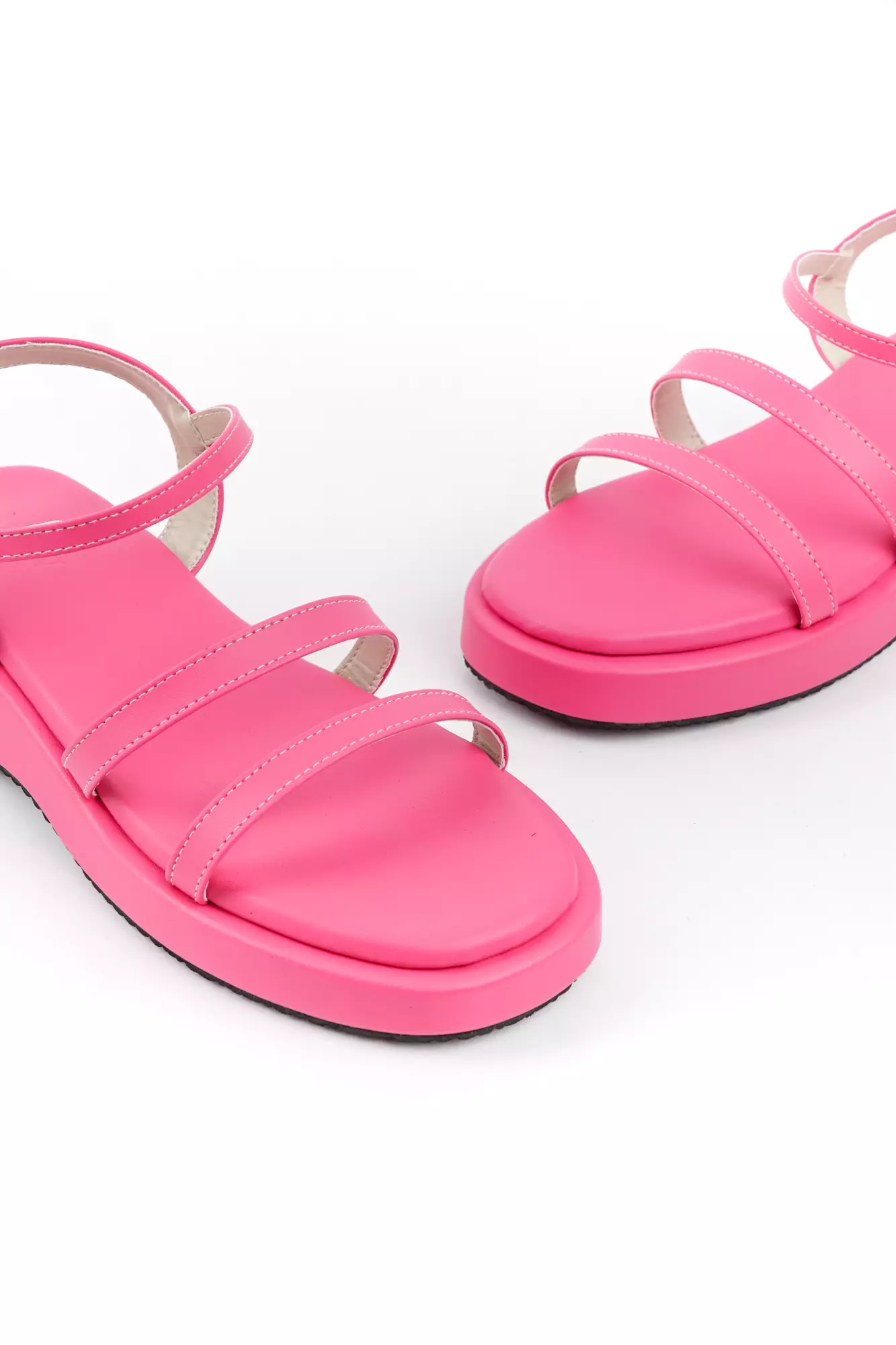 Blow BLANIT 0011 Reyna Sandal Platform Sandal Wanita Tinggi 4cm