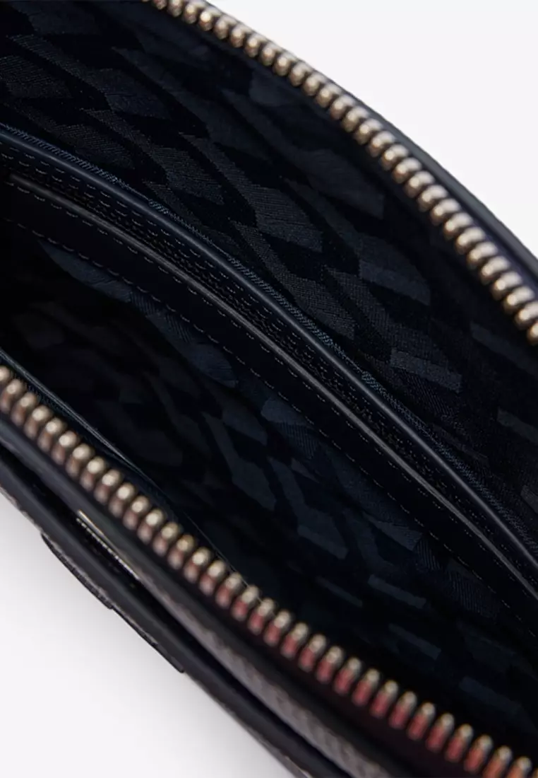 Chantaco Leather Shoulder Bag