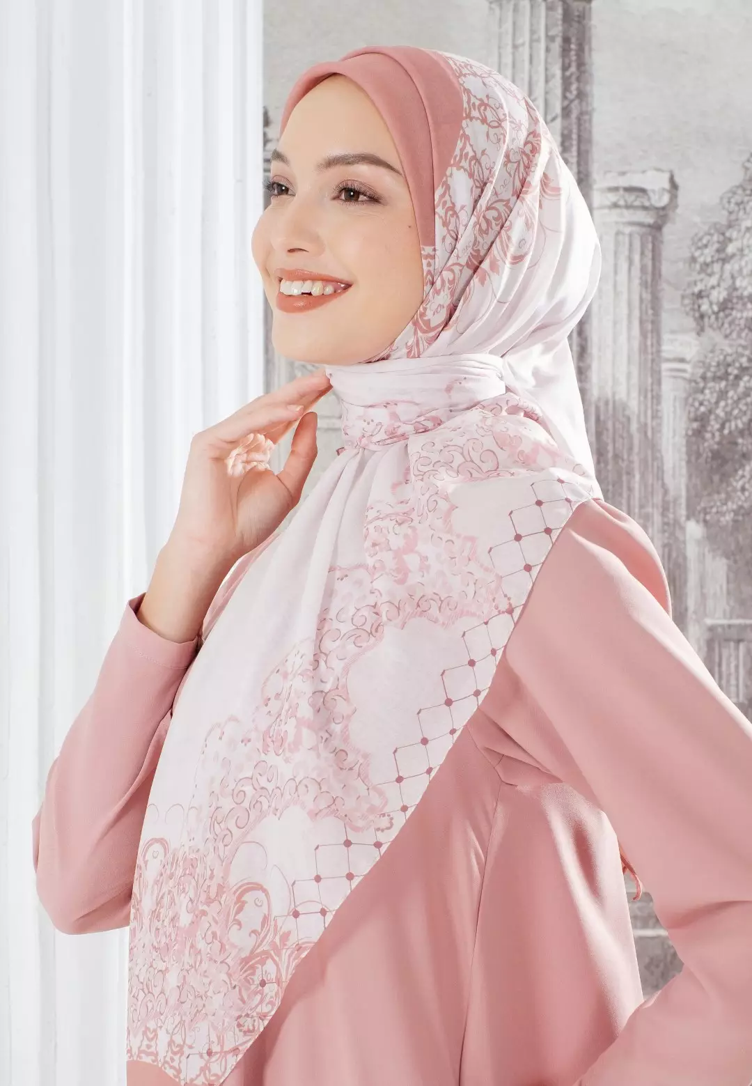 FUGY Scarf Peach - Kerudung Hijab Segiempat Motif With BOX - Bahan Voal Premium - Ukuran 115x115
