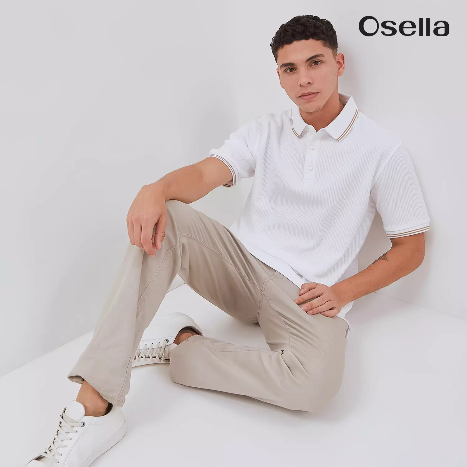 Osella Carlos Vertical Rib Textured Polo Shirt 2021501401 | Atasan Kaos Polo lengan Pendek Pria
