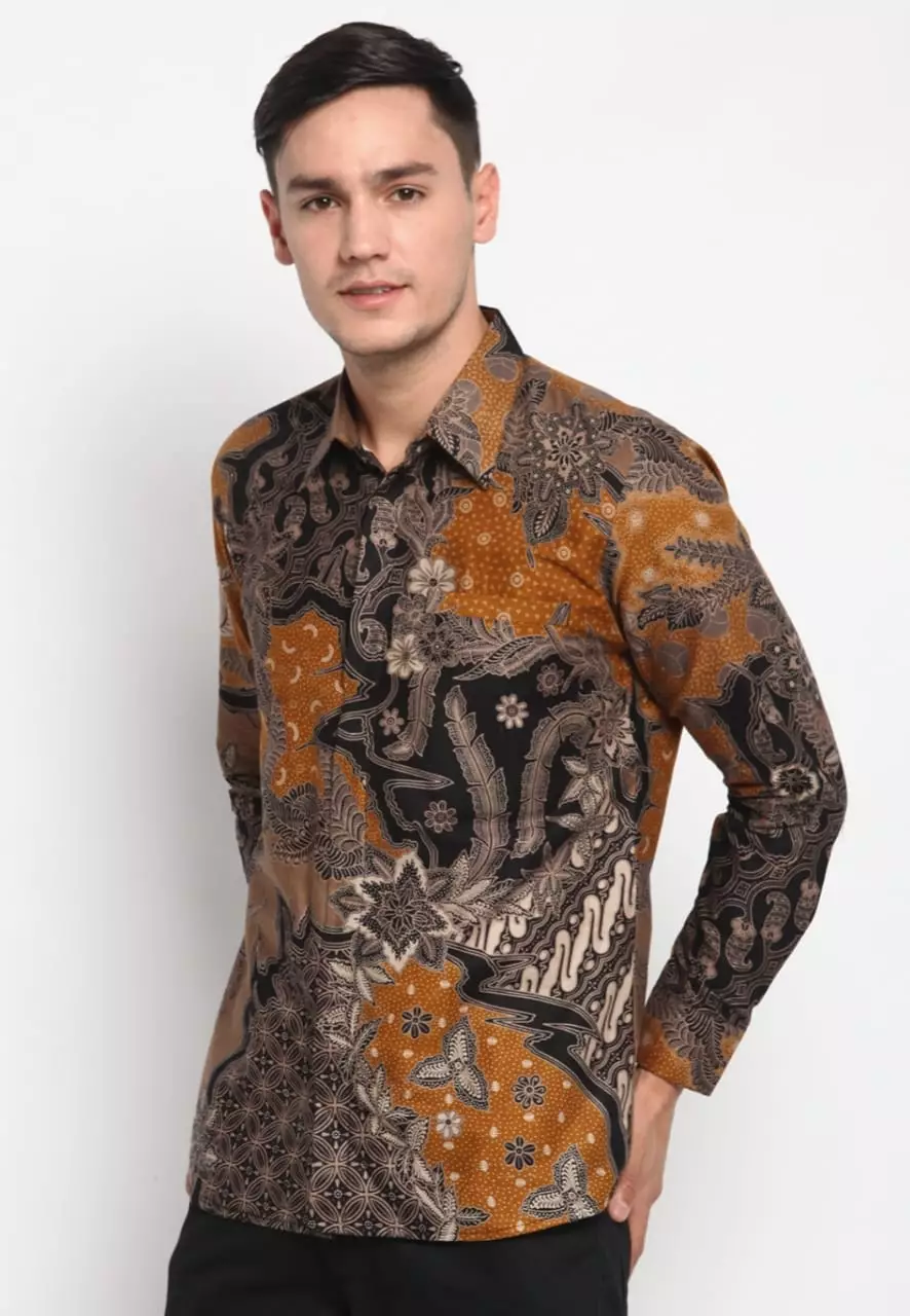 Kemeja Batik Pria Premium Slimfit Elegant Modern Lengan Panjang Trisira Oranye