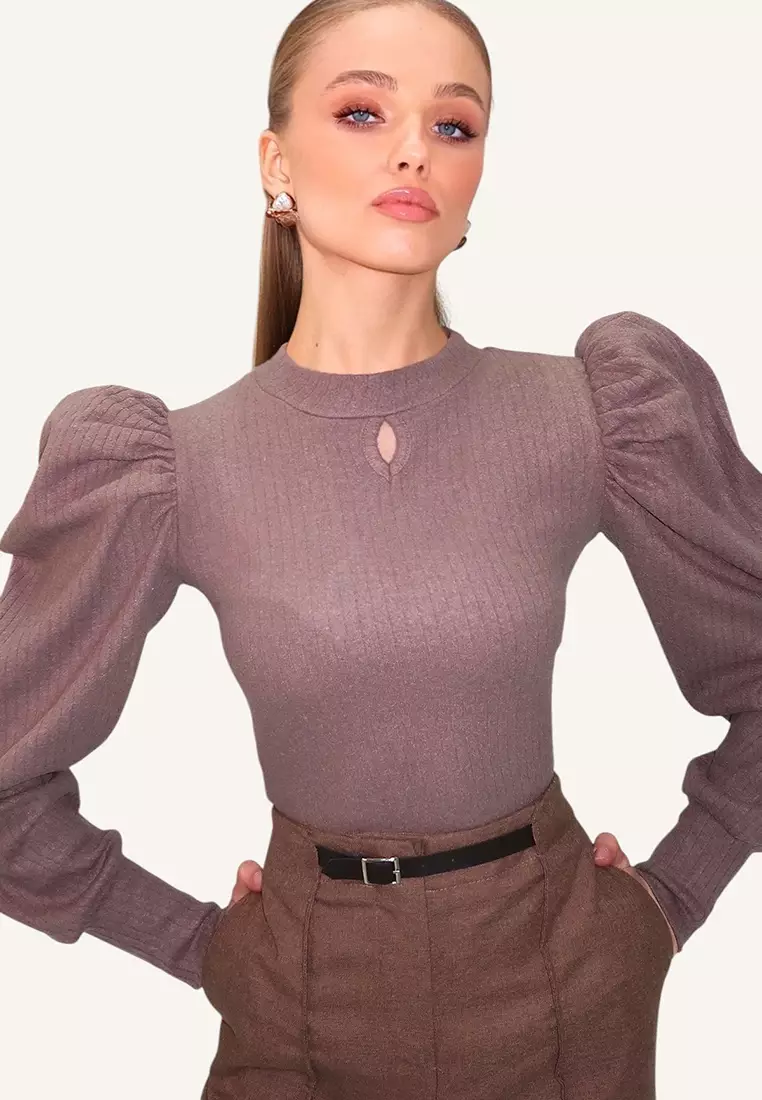 Long Puff Sleeves Top