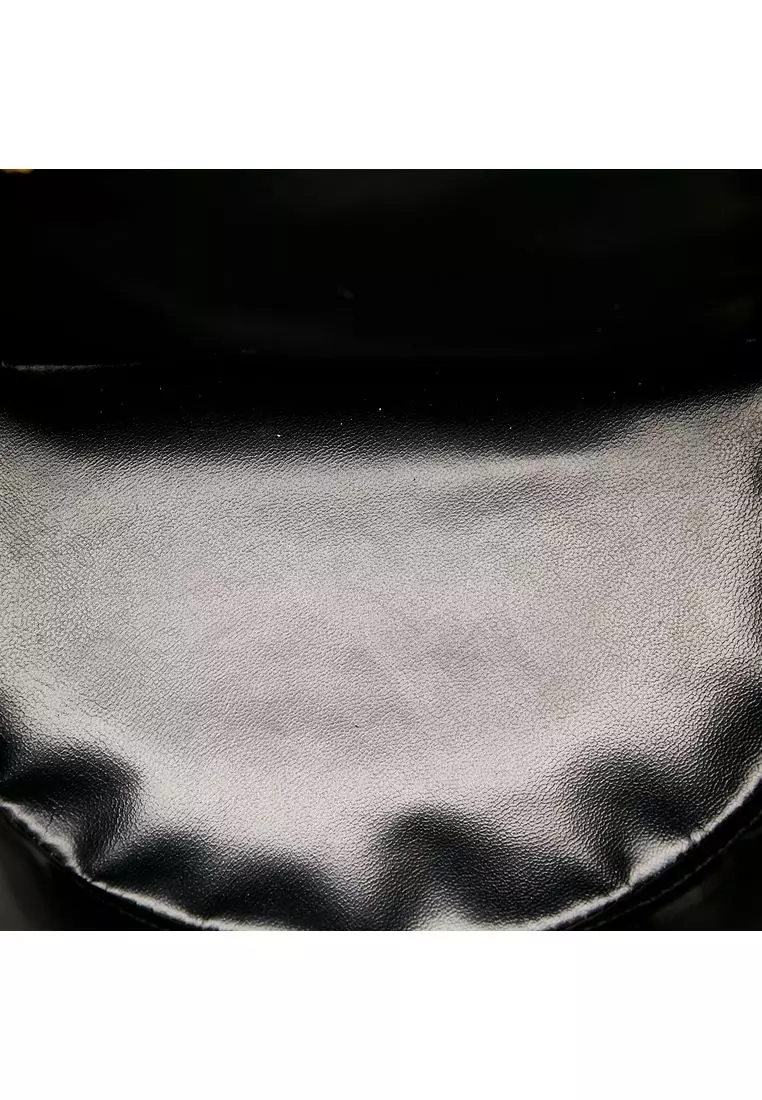 Pre-Loved Chanel Cc Caviar Turnlock Vanity Bag