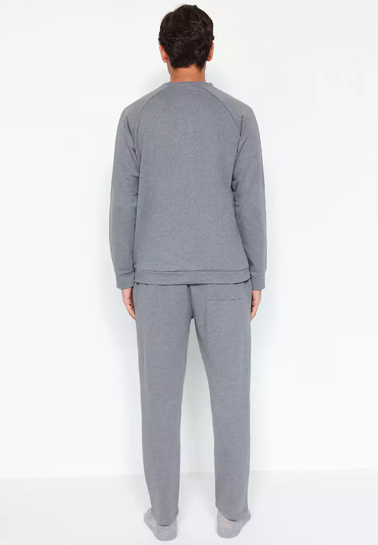 Regular Fit Knitted Pajamas Set.