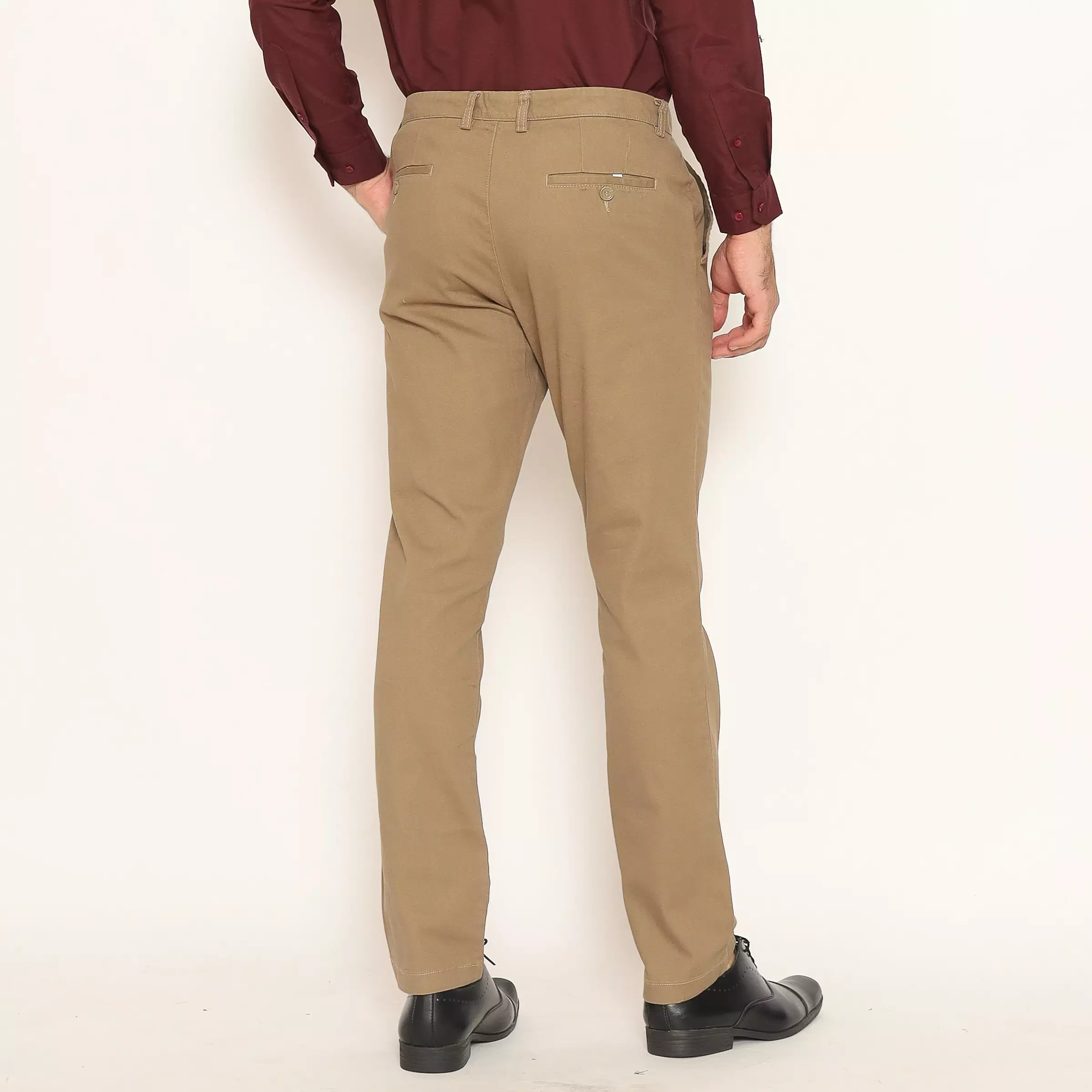 Schoeller Celana Chino Slim Fit Pria Warna Coklat | Katun Stretch Premium Polos