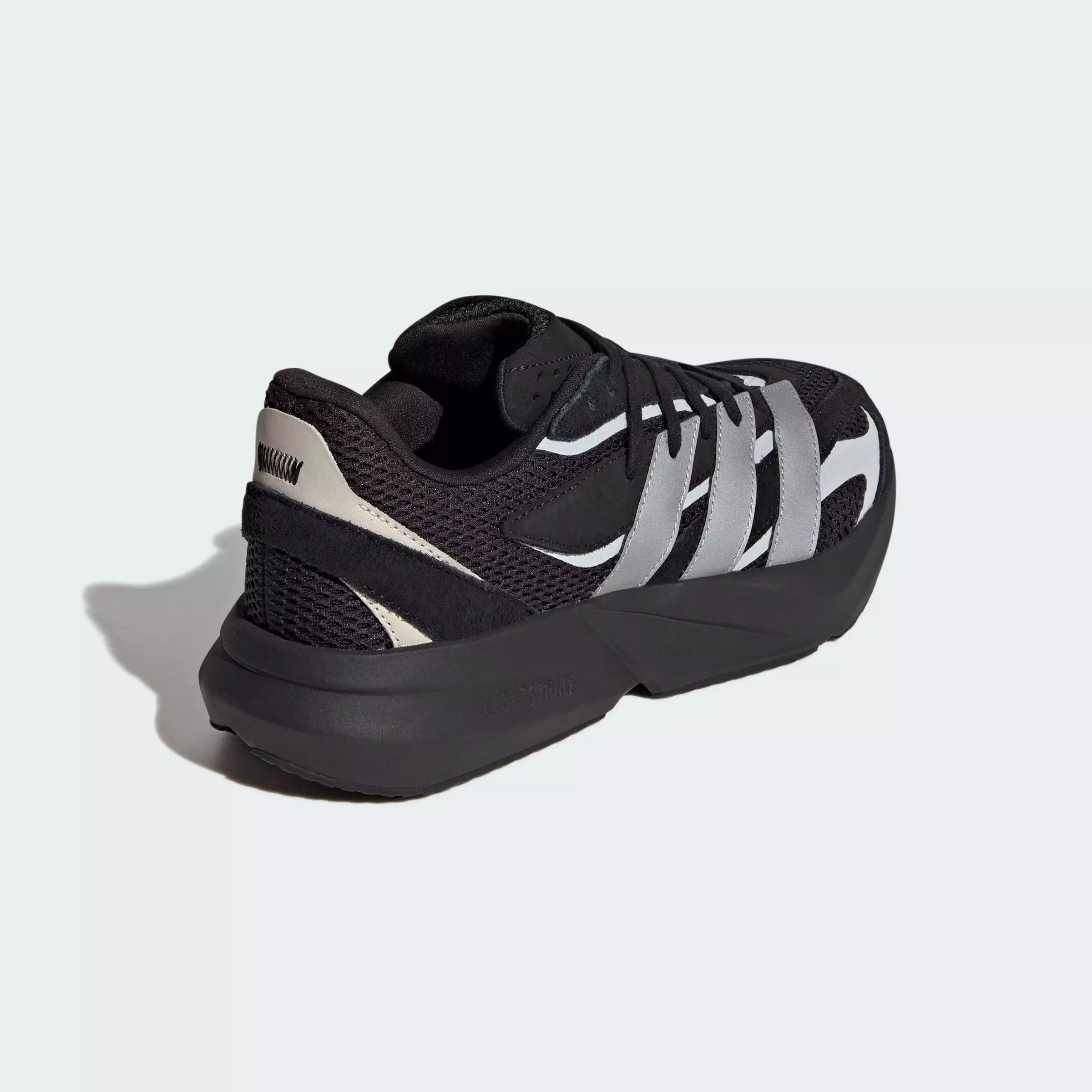 Lifestyle LIGHTBLAZE SHOES Women Black JR2401