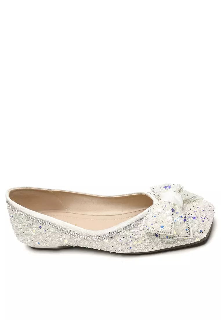 Discount on Twenty Eight Shoes  shoes - SKU: Rhinestone Bow Sequin Flat Shoes Ww5933-15