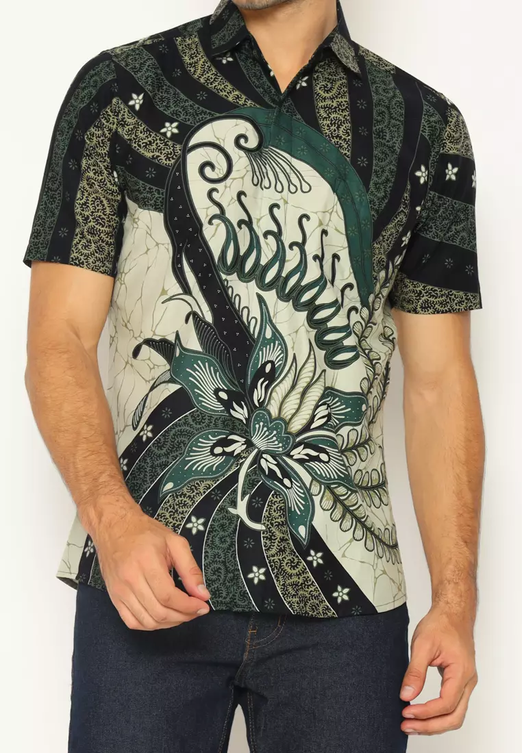 AKSA BATIK PRIA KEMEJA PENDEK HARISH HYUNA