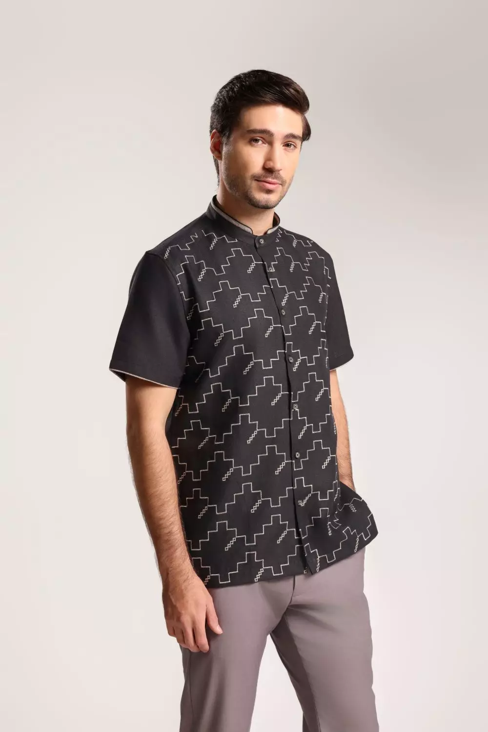 MOC Kemeja Koko Lengan Pendek Pria Zariyat - Black