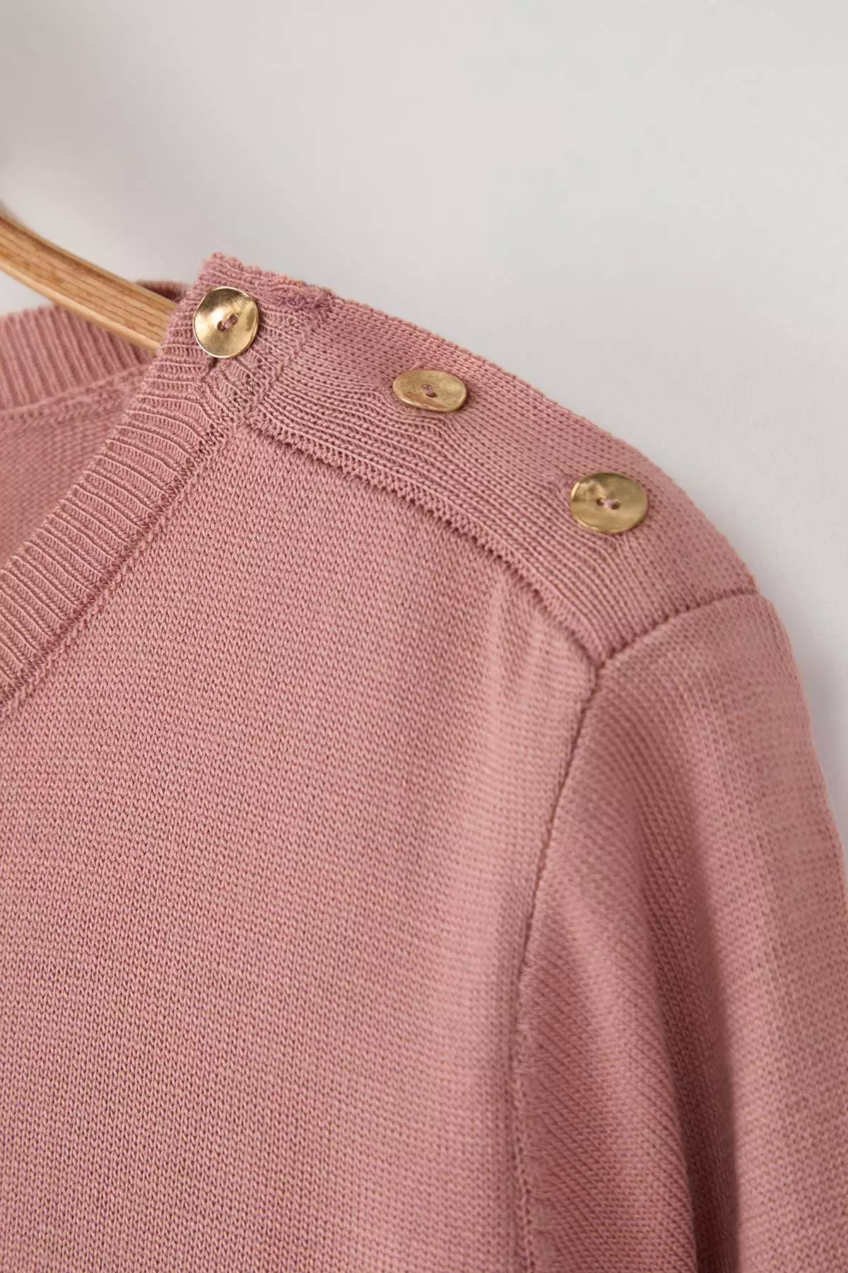 Brown-Pink Striped Crew Neck Knitwear Sweater Tbbaw23An00119