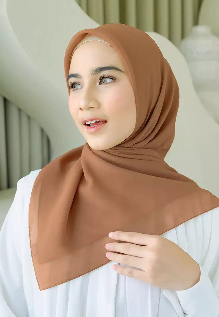 Polly Cotton (Hijab Segiempat Bella Square) Cinnamon