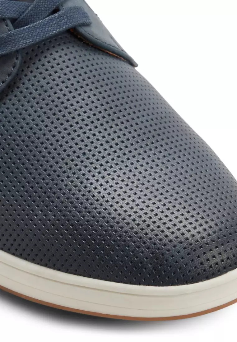 Dorchester Low-Top Sneakers