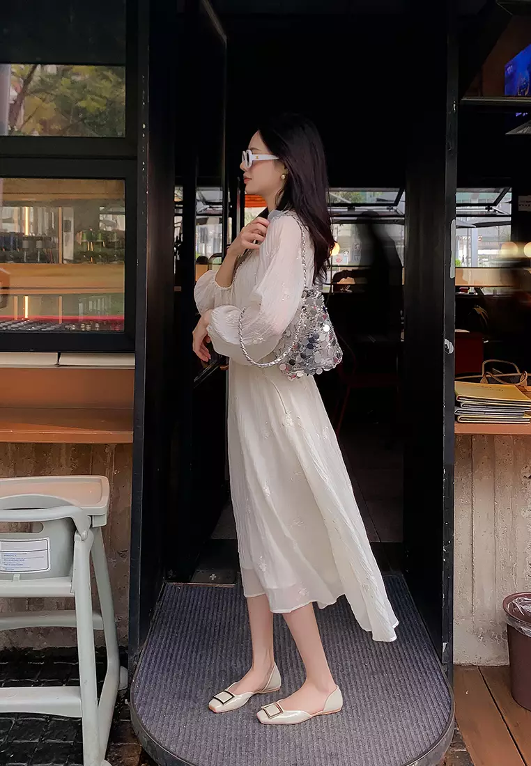 Square Buckle Hollowed Flat Shoes WW1228-1