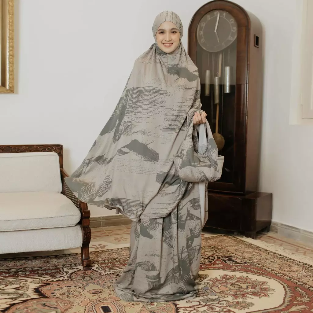 Syifa Prayer Set Lozy X Cut Syifa Wishper Cream