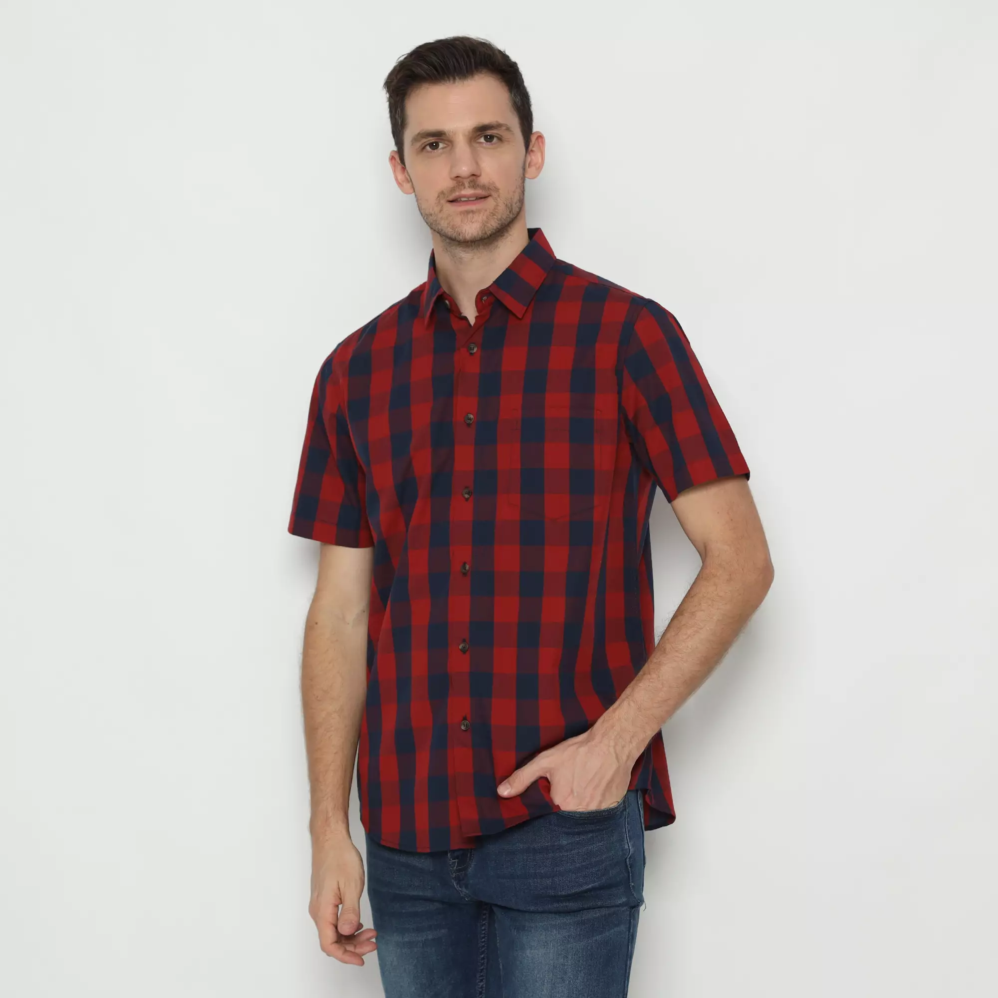 Platini Kemeja Motif Kotak Pria Lengan Pendek Katun RED 71008