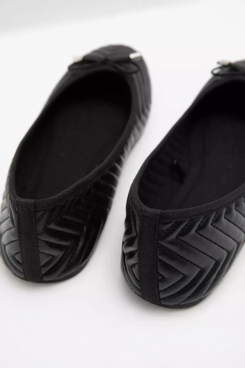 Sofia Manny Ballerina Quilted Black