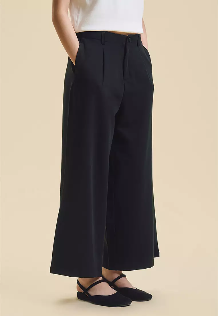 Dress Code Wide Pleated Trousers