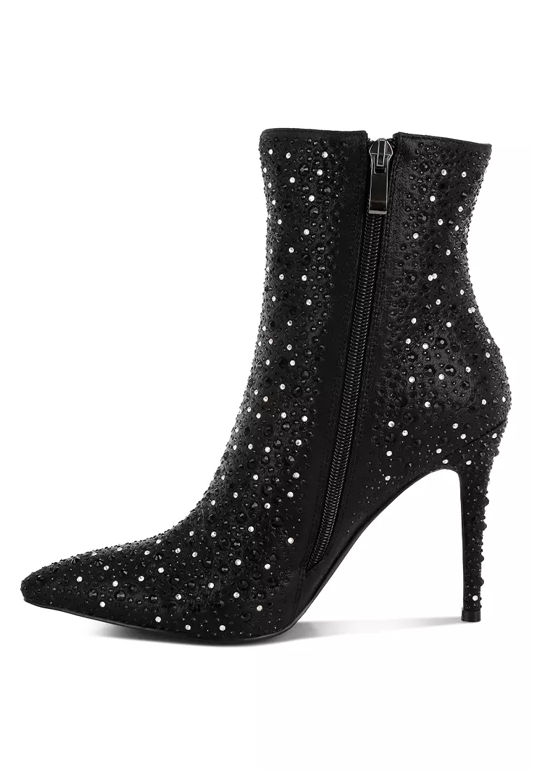 Sepatu bot stiletto berhiaskan berlian imitasi berwarna hitam
