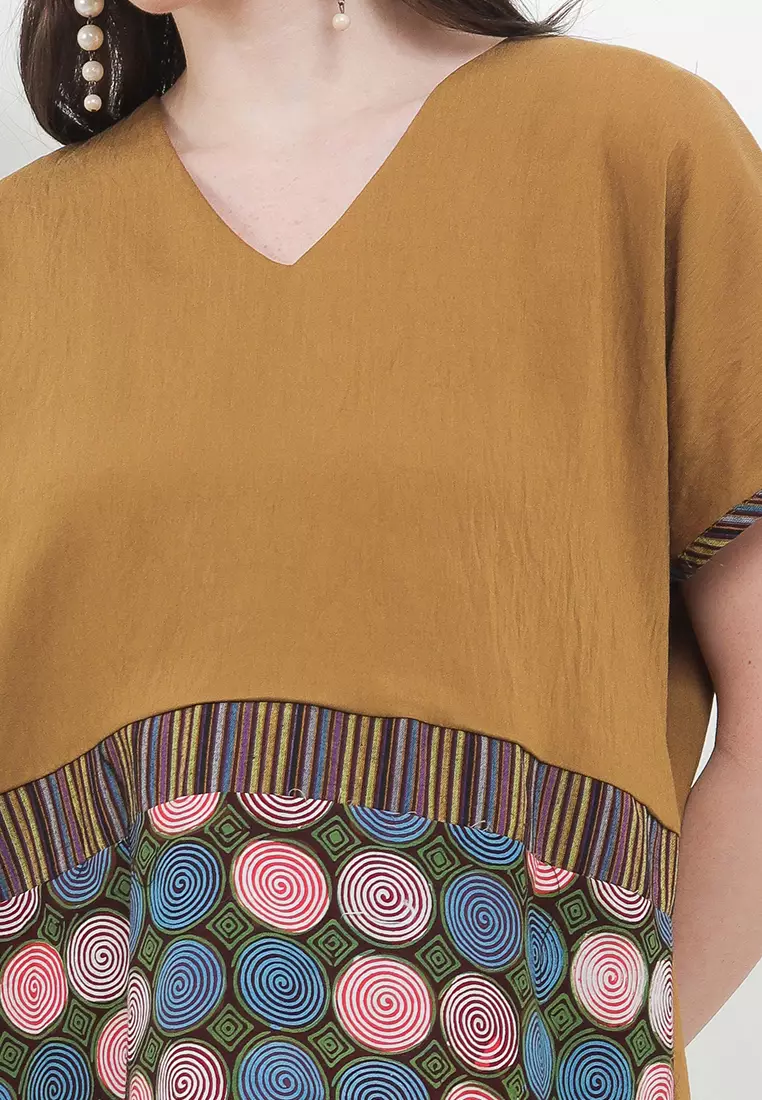 Nova Blouse Lurik Top Lengan Pendek