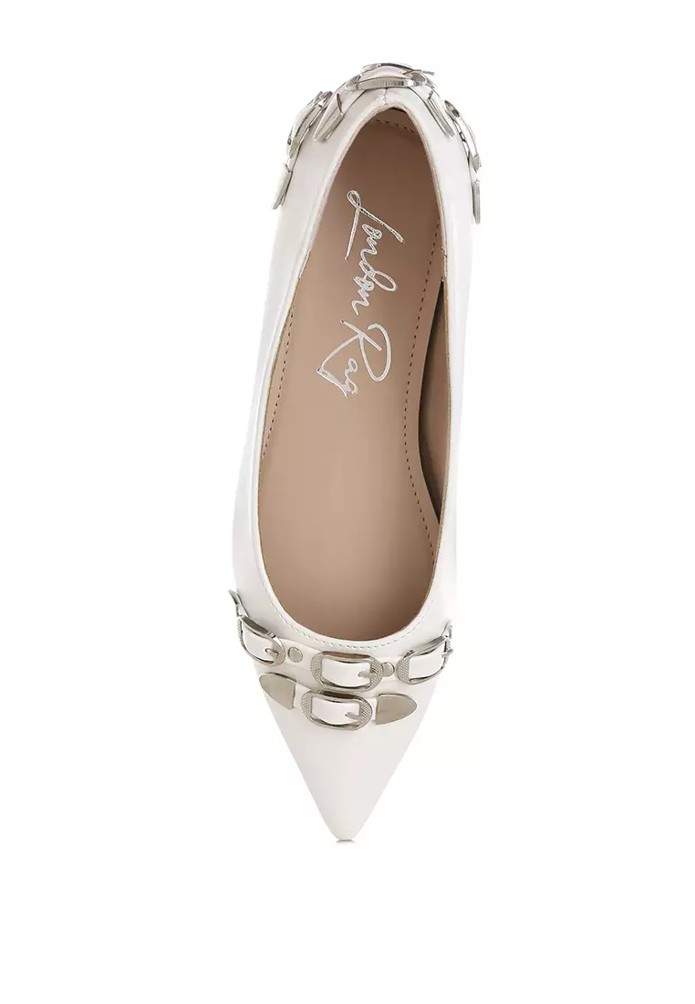 Belt Buckle Detail Ballerinas In White