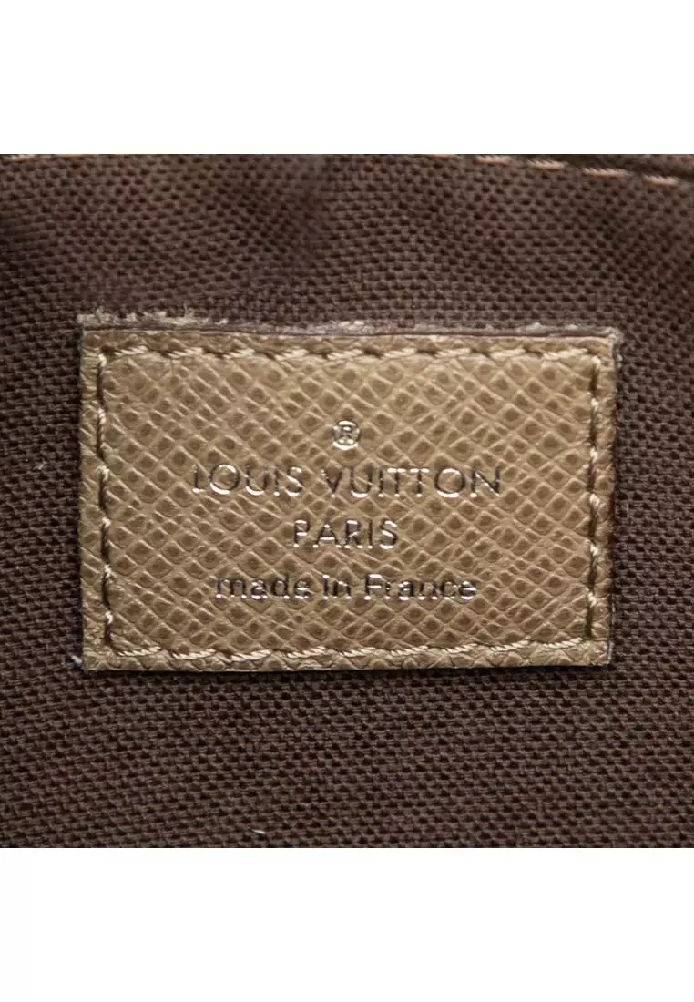 Pre-Loved Louis Vuitton Taiga Roman Pm