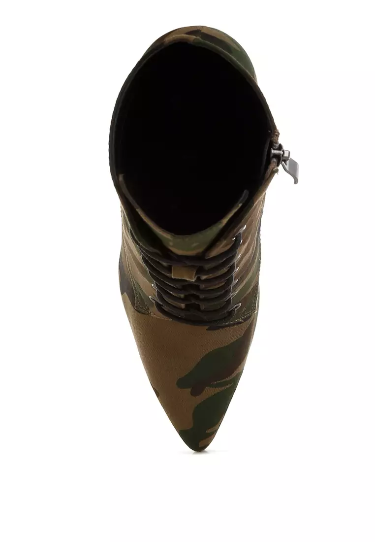 Sepatu bot hak tinggi beludru warna kamuflase