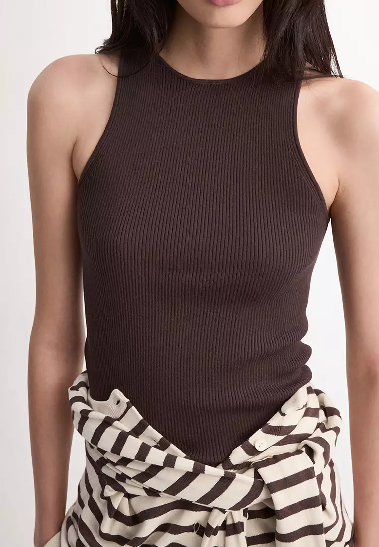 Fitted Fine-Knit Top