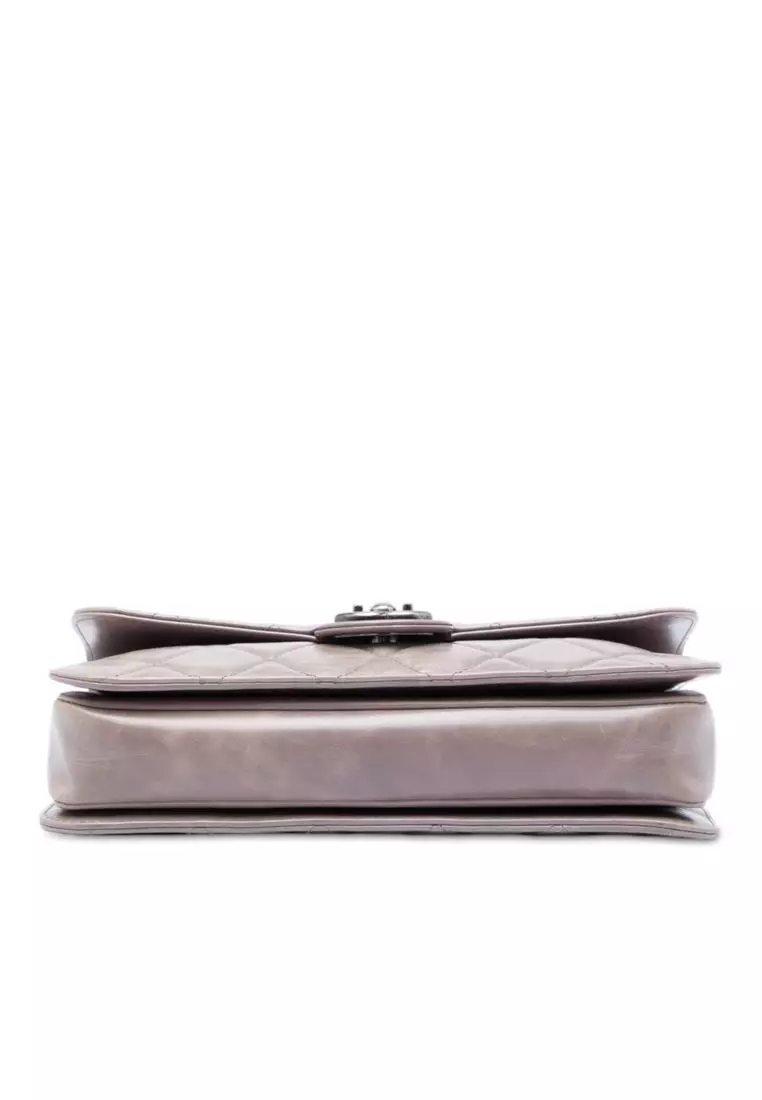 Pre-Loved Chanel Medium Quilted Aged Calfskin Perfect Edge Flap