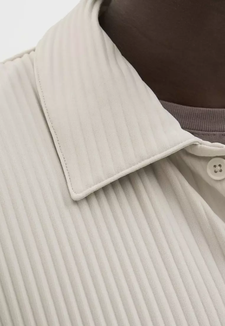 Interlude Plisse Short Sleeves Shirt