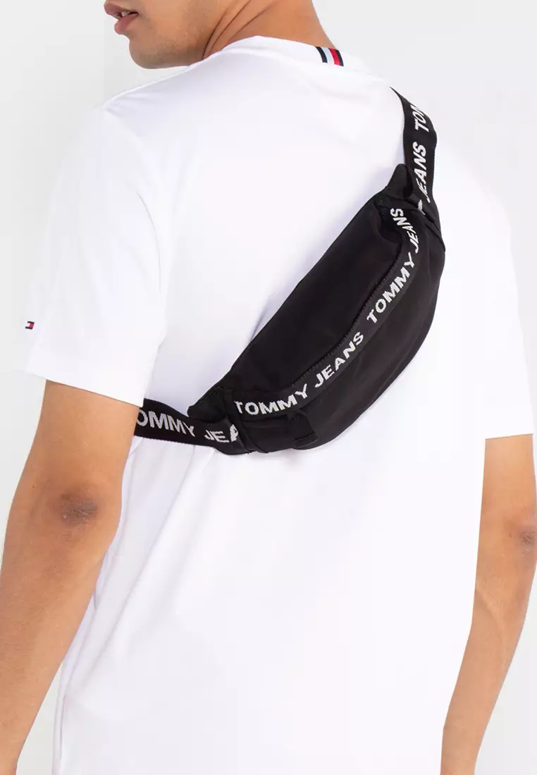 Tommy hot sale hilfiger bumbag