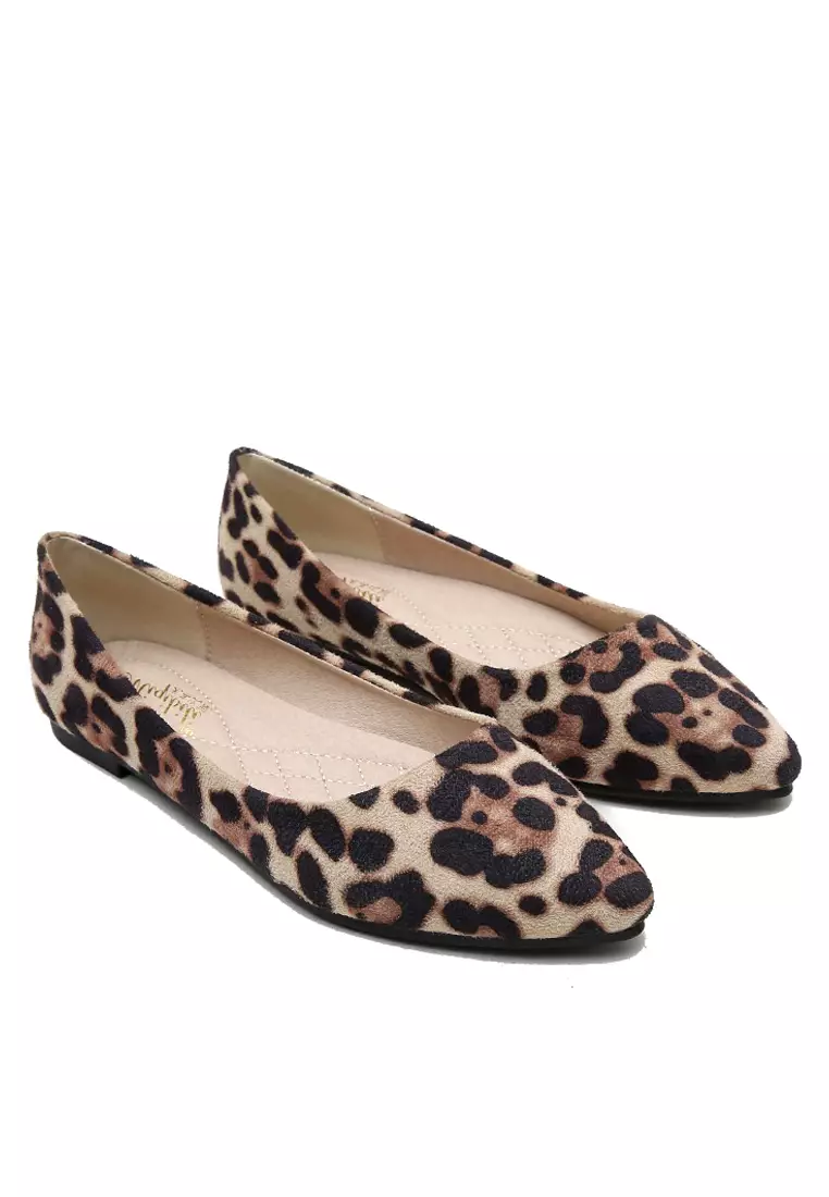 simbólico Húmedo Torbellino Twenty Eight Shoes Comfort Leopard-Print Ballerinas VL1812 2023 | Buy  Twenty Eight Shoes Online | ZALORA Hong Kong