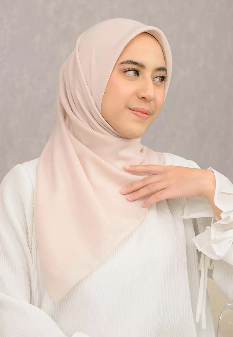 Theya Voal Square Soft Pink