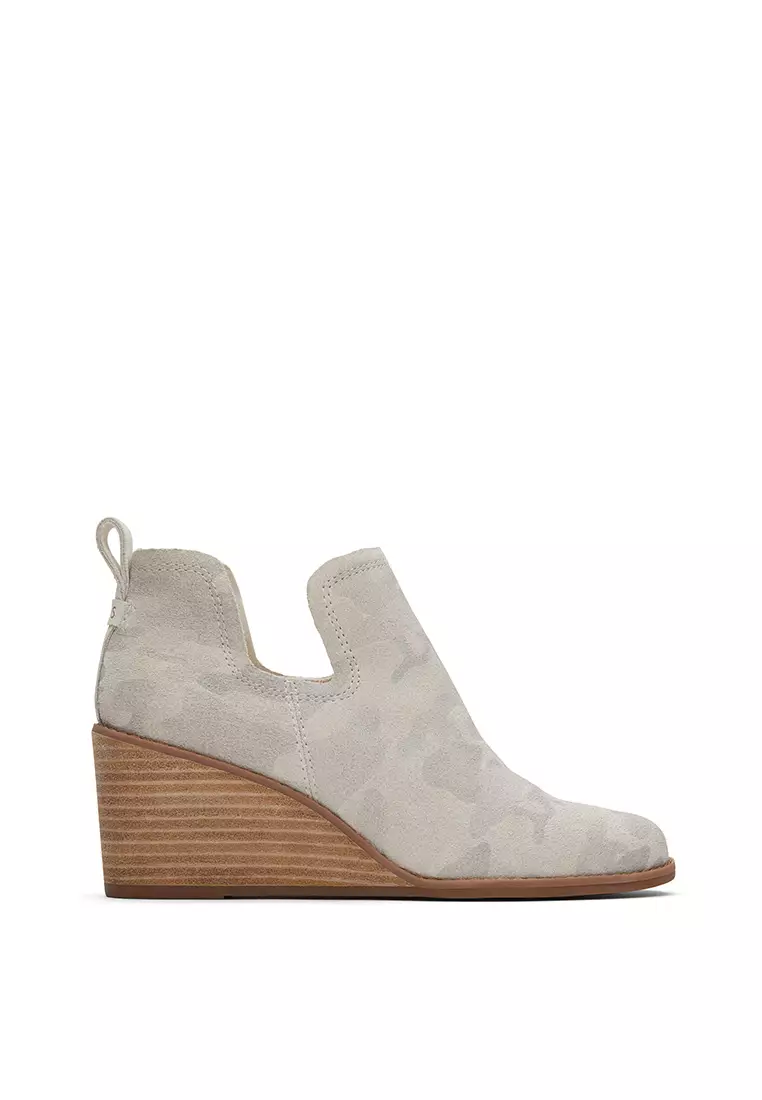 Discount on TOMS  shoes - SKU: Boots Kallie Women - Egret Camo Print Suede