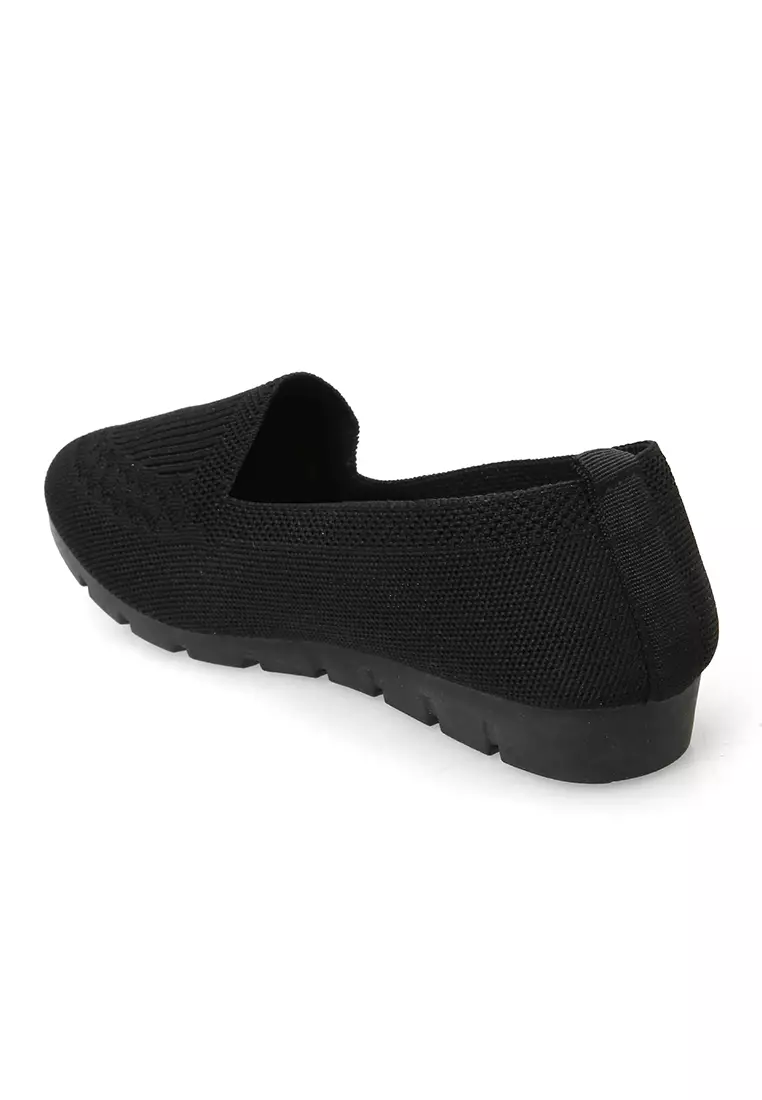 Sepatu Wanita Slip On Simple Design Casual Premium Quality - Black