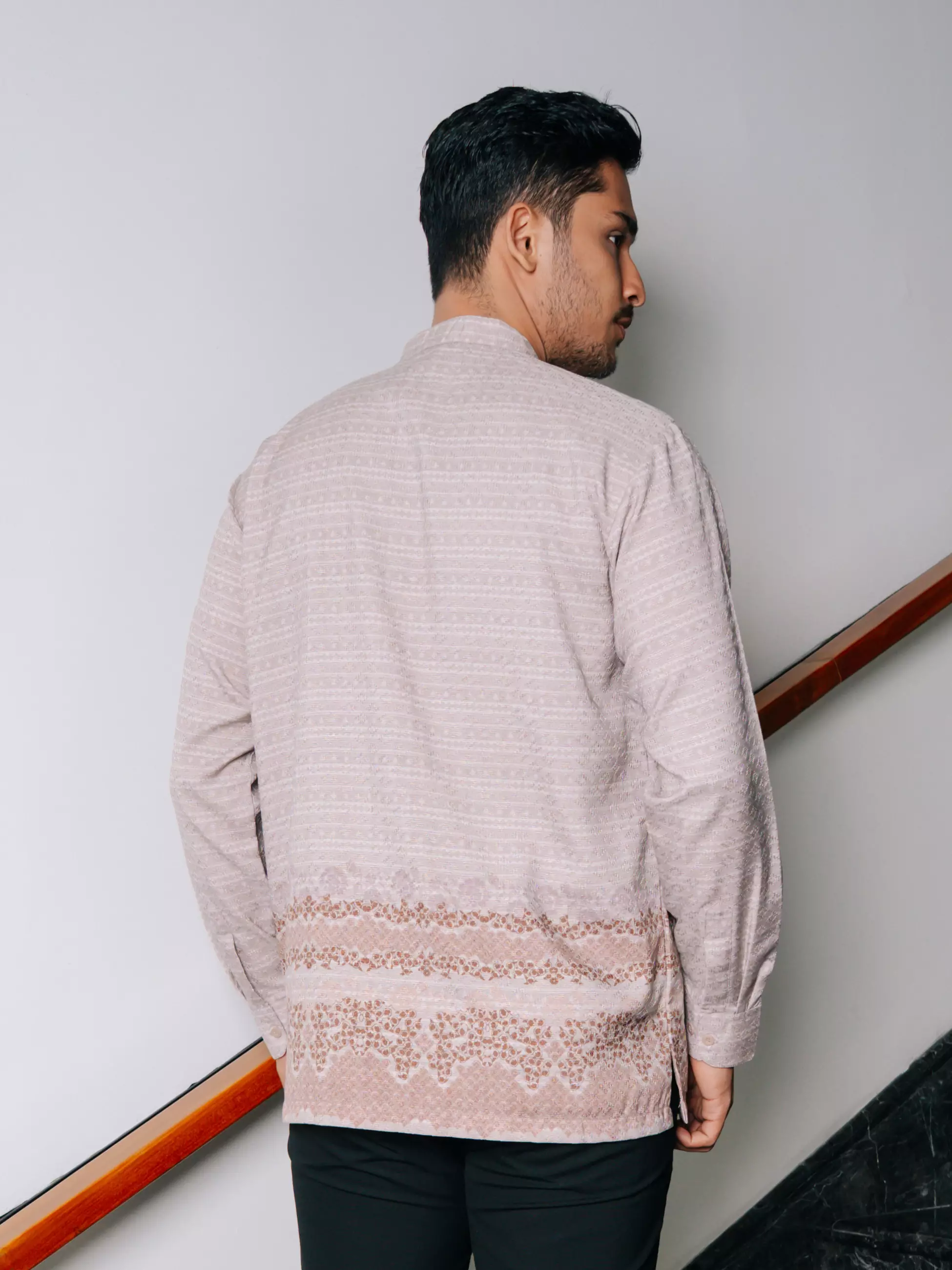 Kanaya Soft Pink Kemeja Batik Koko Pria Furing Lengan Panjang Regular Fit