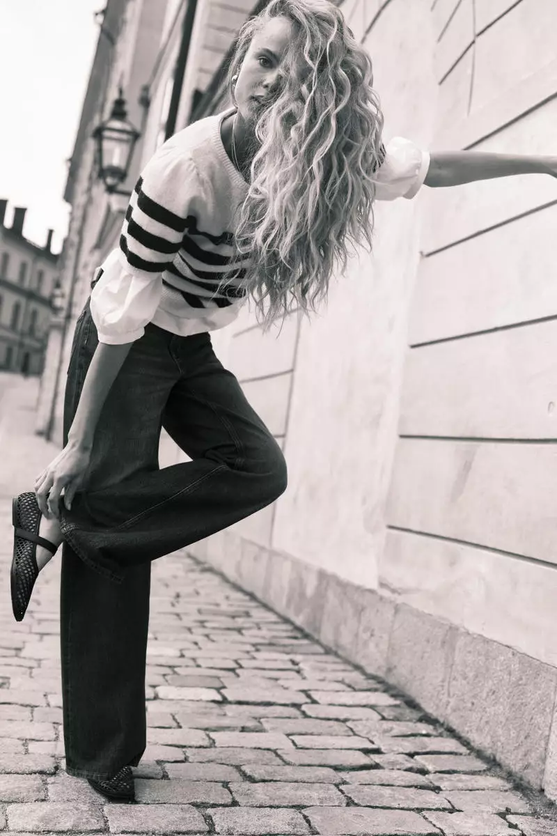 Wide High Jeans