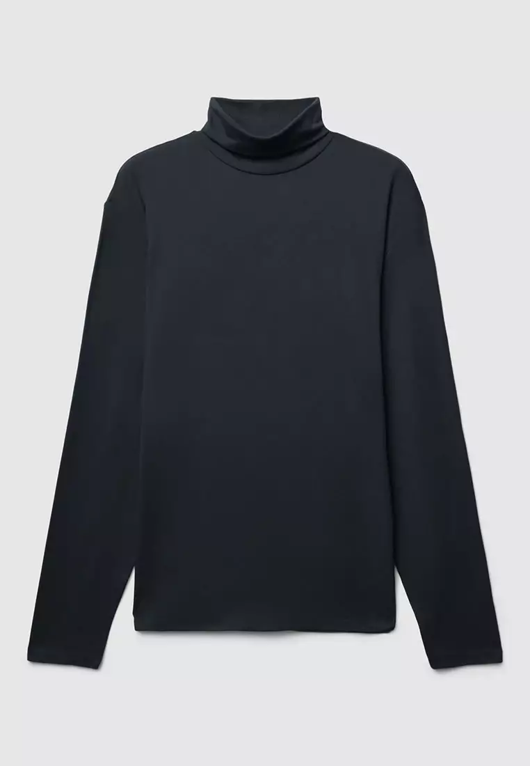 Man Long-Sleeved T-Shirt