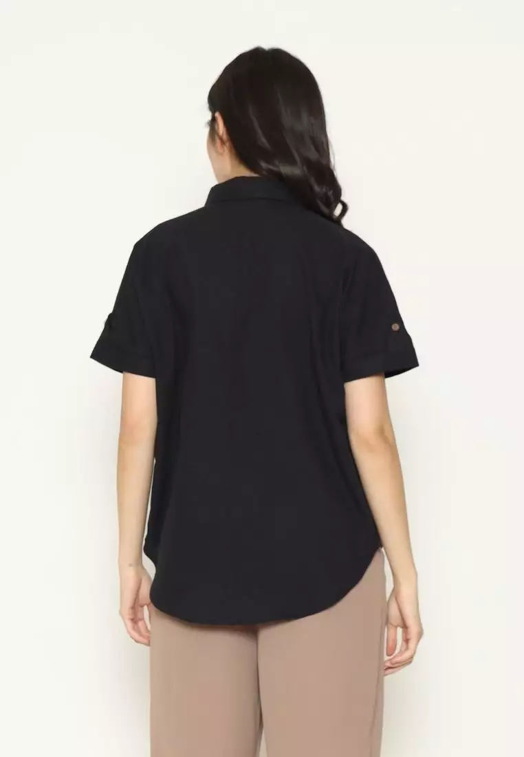 Urban Exchange Kemeja Alisha Black - Kemeja Hitam Lengan Pendek