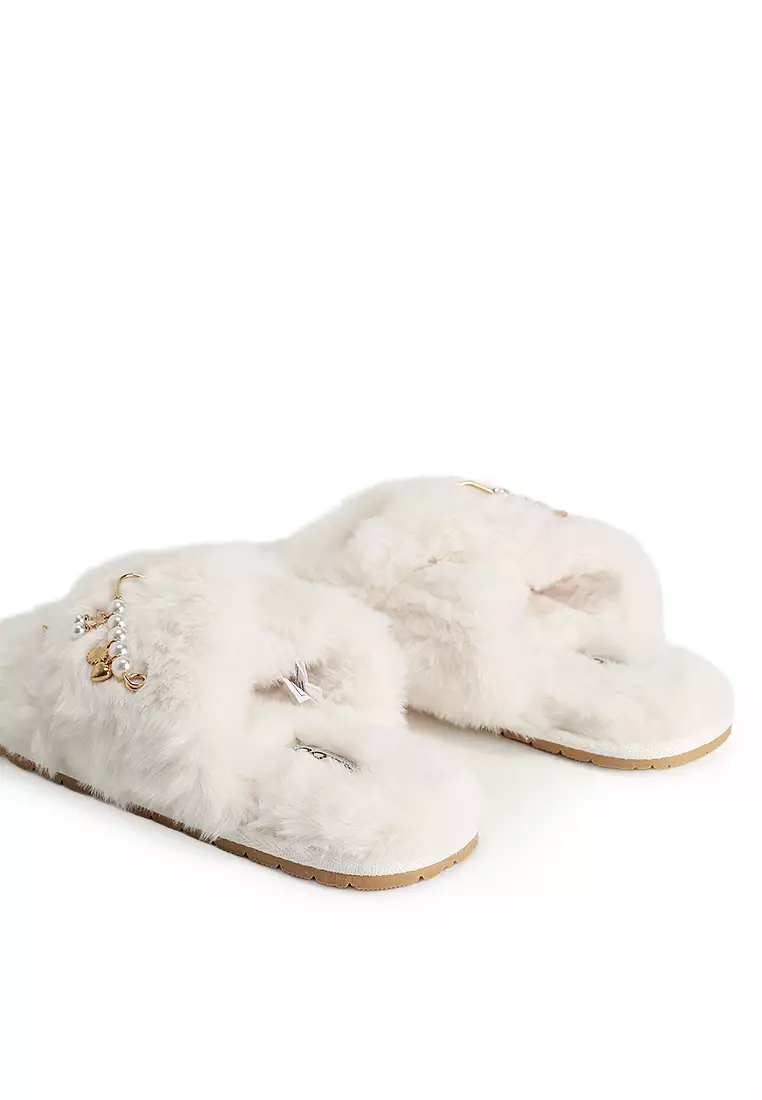 Snowkissedcharm Sandals