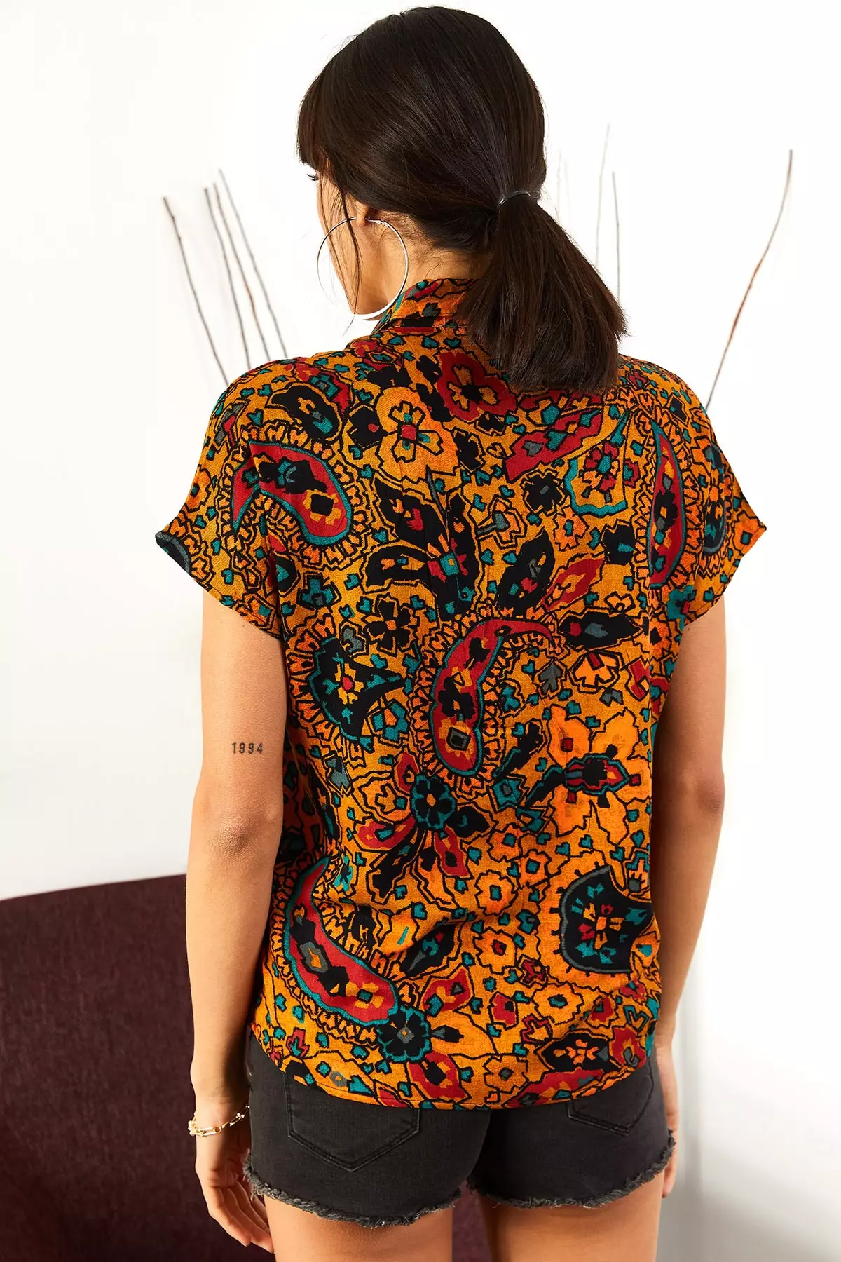 Women's Mustard Bat Shirt Gml-19000576