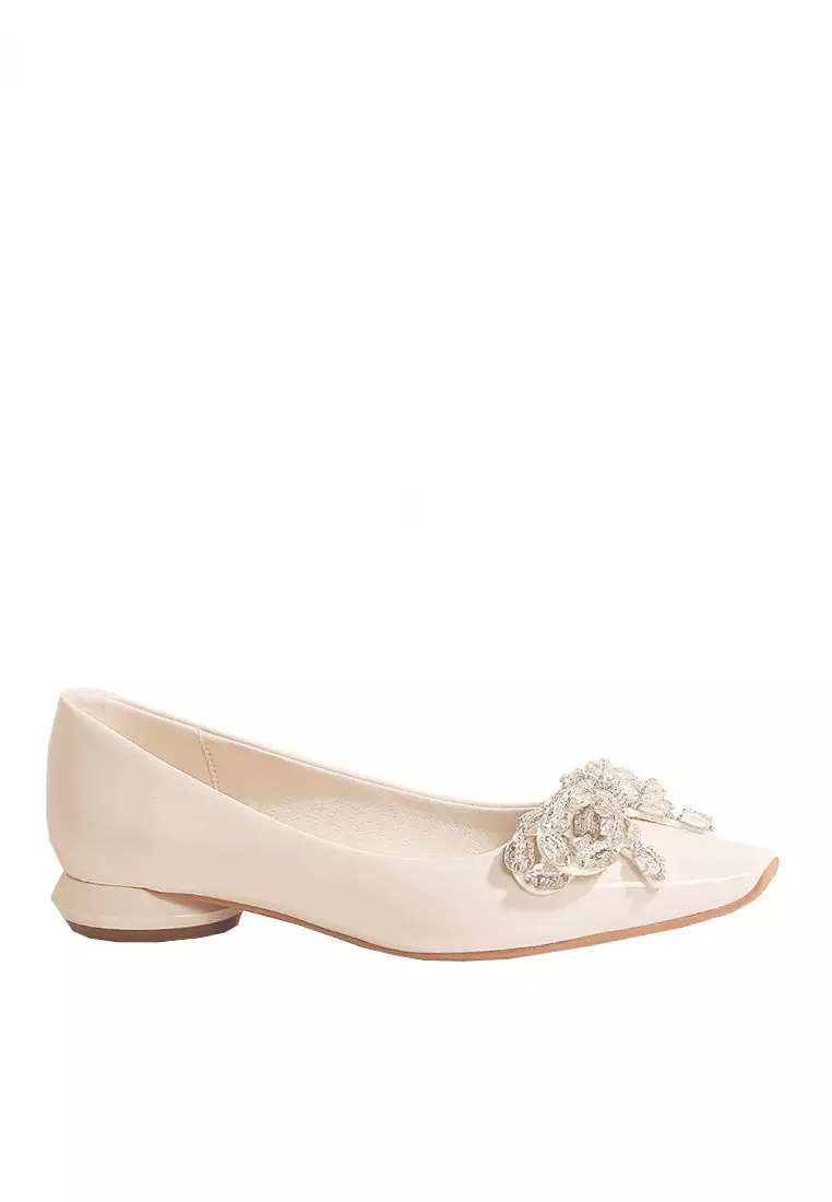 Discount on Twenty Eight Shoes  shoes - SKU: VANSA Shinny Patent Faux Rhinestone Bow Low Heel Shoes VSW-F73186