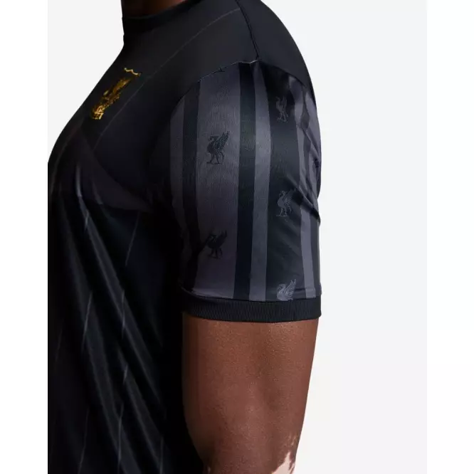 Liverpool Fc Blackout Shirt LFC Mens Special Edition
