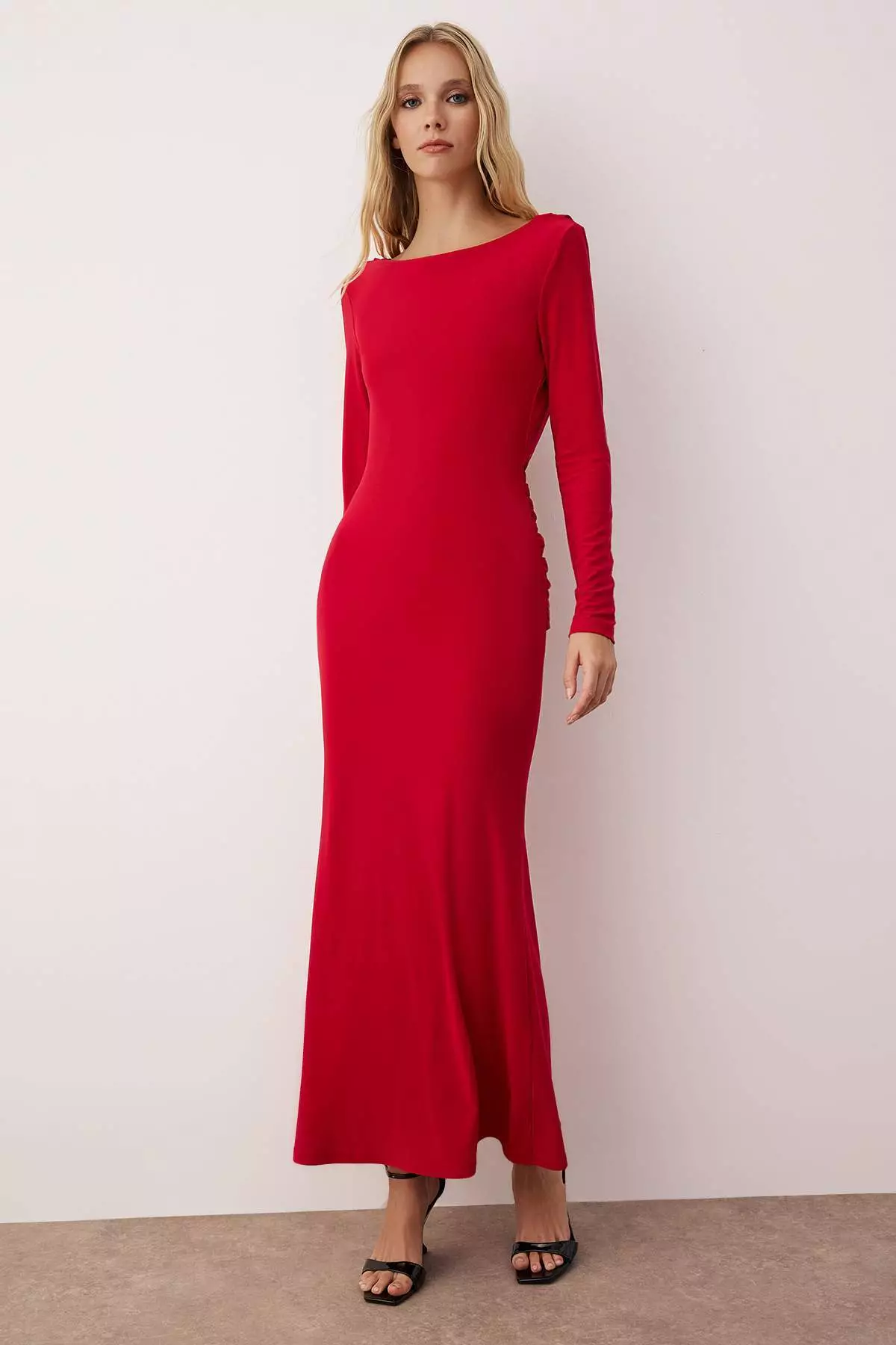 Red Plain Knit Sandy Maxi Unlined Graduation/Prom Dress