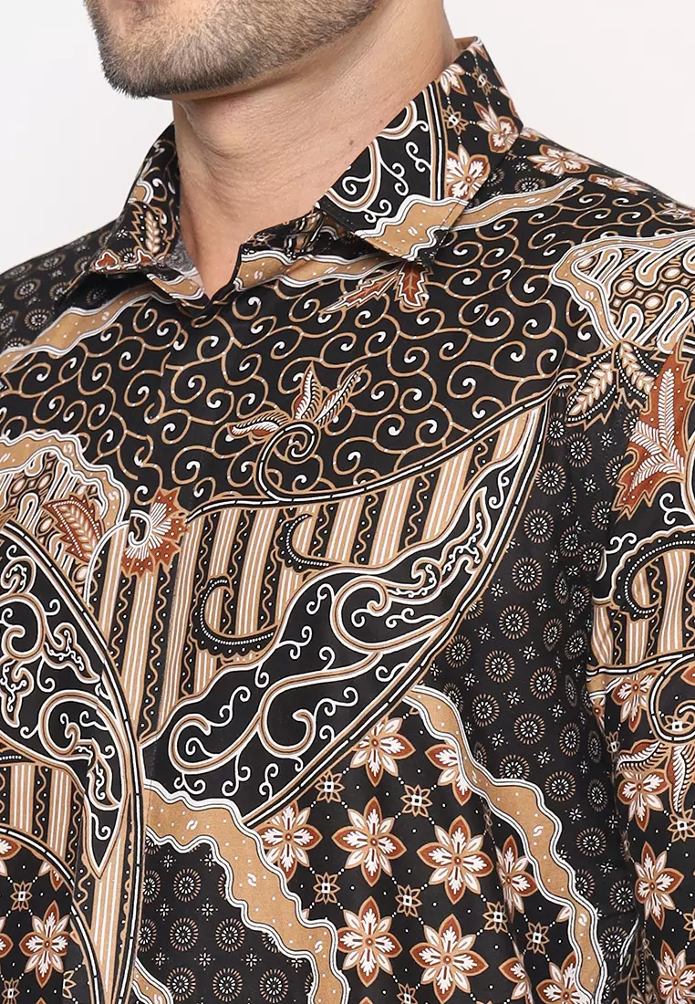 MAGINOT DAYA BROWN Batik Slim Fit Lengan Panjang