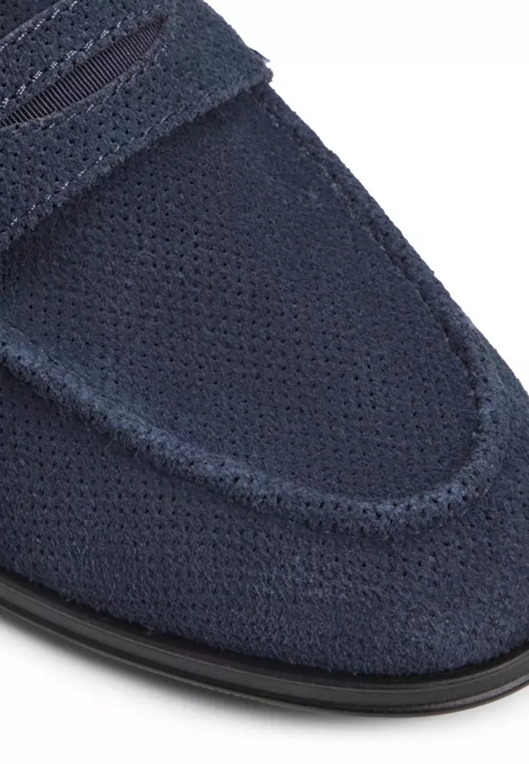 Journey Loafers