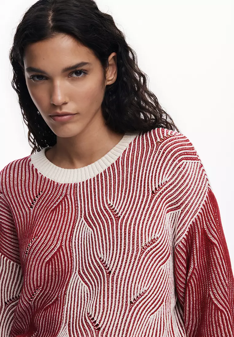 Two-tone knit sweater