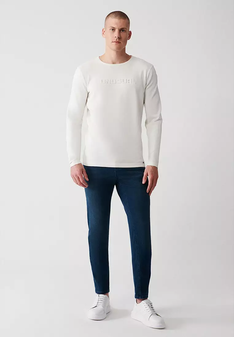 Men's Ecru Crew Neck Printed Rayon Knitwear Sweater A32Y5033