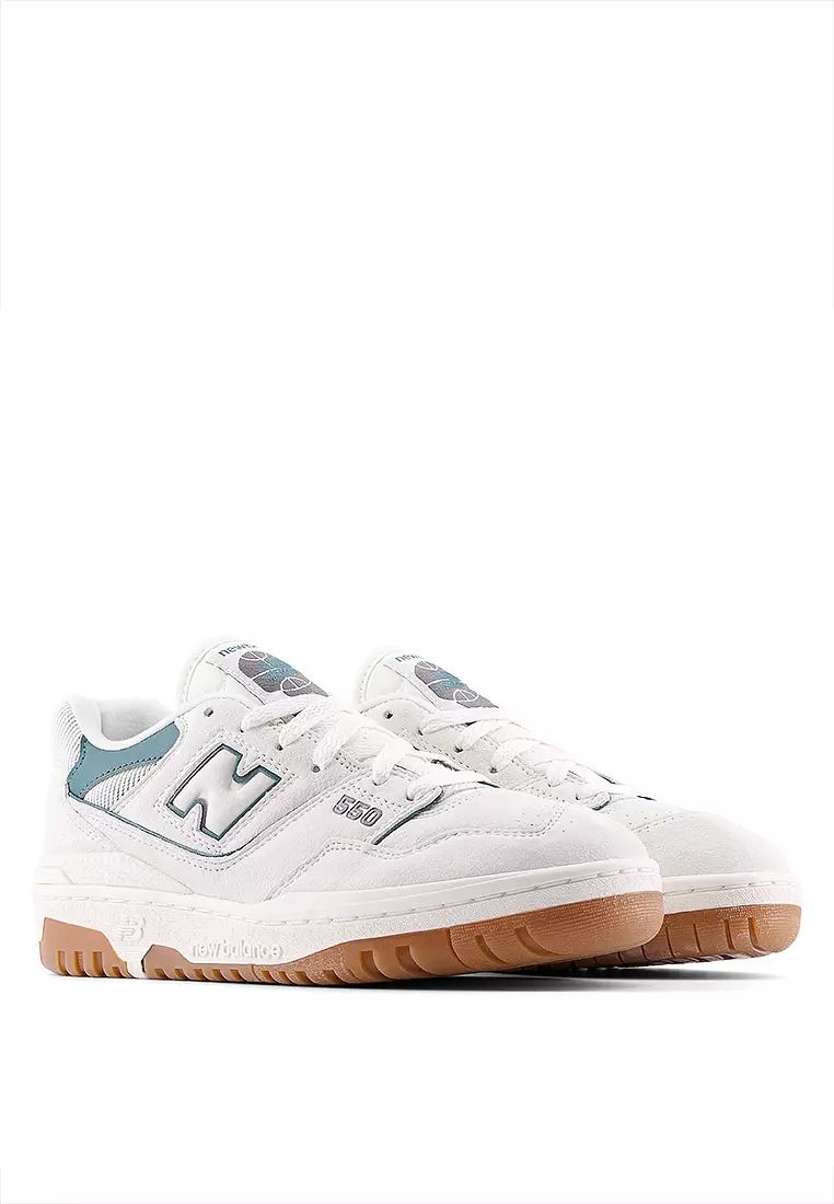 550 Classic Lifestyle Shoes