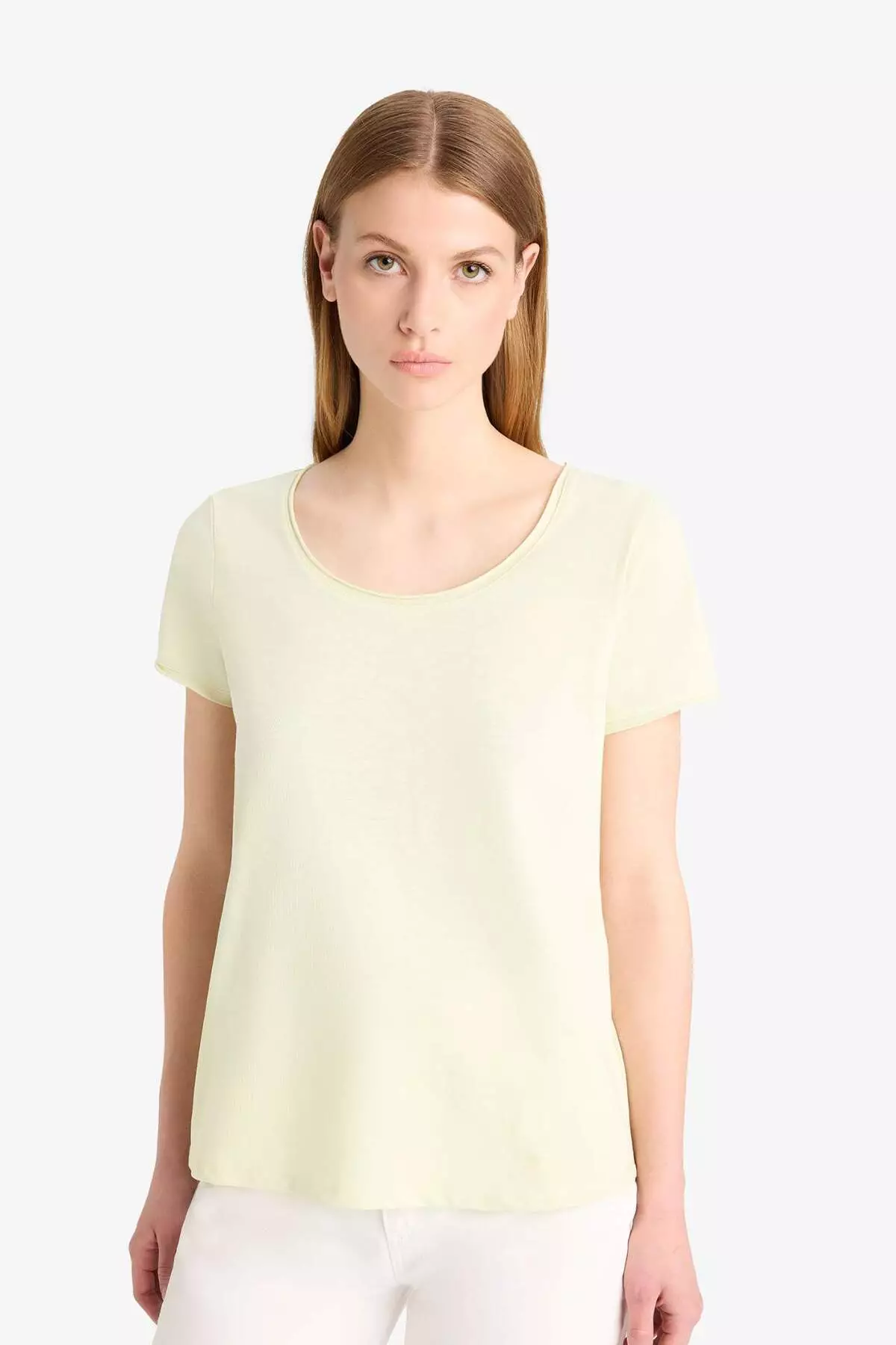 標準剪裁圓領基本款淨色短袖T恤 K1508Az25Sm