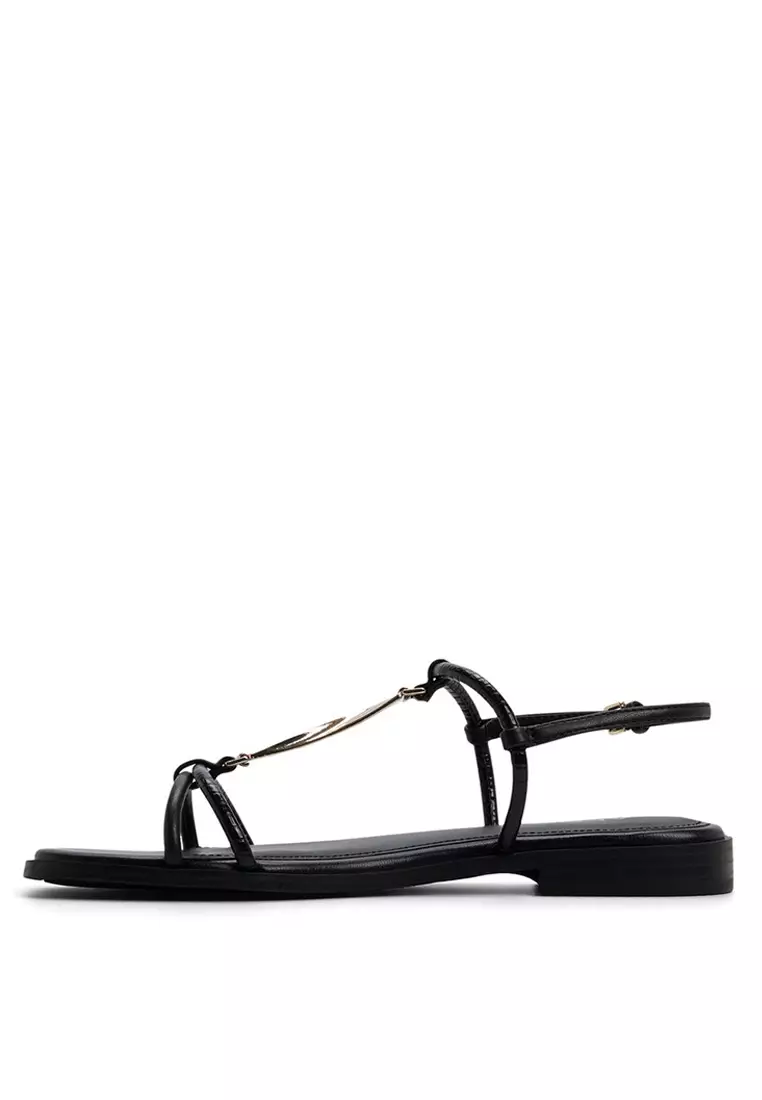 Ebaeryn Sandals